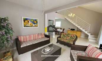 Imagem 2: Ótima casa com 4 dormitórios sendo uma suíte, piscina e churrasqueira