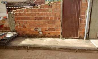 Imagem 3: Vende-se lote. mesmo de meio lote