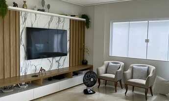 Imagem 3: Luxuosa Casa duplex no Damha - finissimo acabamento - 4 suites - 100% nascente - mobiliada