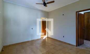 Imagem 2: Casa para Aluguel - Cambuí, 4 Quartos, 150 m2