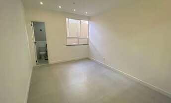 Imagem 3: Apartamento para venda possui 25 metros quadrados com 1 quarto em Catete - Rio de Janeiro