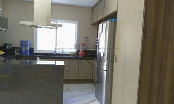 Imagem 2: Casa de condomínio para aluguel com 280 metros quadrados com 4 quartos