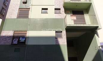 Imagem 2: Apartamento com 01 dormitório de frente com sacada e garagem