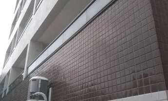 Imagem 2: Apart mobiliado a beira mar do Bessa, 1 Qt,sala, coz, WC . piscina etc tratar wats ZAP 996