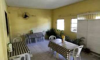 Imagem 2: Sobrado para venda possui 400 metros quadrados com 6 quartos