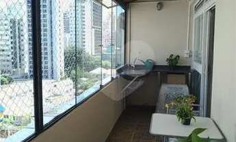 Imagem 6: Apartamento duplex, espaçoso, ensolarado. Ideal para uma bela modernização