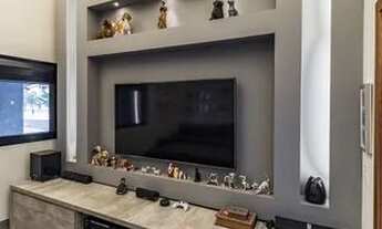 Imagem 2: Casa de condomínio para venda tem 350 metros quadrados com 4 quartos