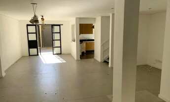 Imagem 2: SIMPÁTICA CASA PRÓXIMO AO PARQUE DO IBIRAPUERA