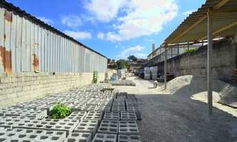 Imagem 7: Terreno de 1221 metros quadrados, perfeitamente adequado para investimento