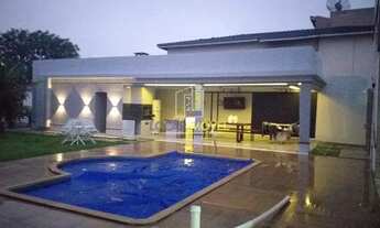 Imagem: Casa com dois pavimentos, alto padrão