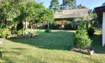 Imagem 3: Velleda oferece magnífico sítio com mezanino, arborizado e com ótima localização em cond f