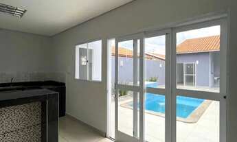 Imagem: VENDO CASA COM PISCINA NO PITIMBU