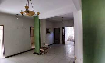 Imagem: Casa à venda em Funcionários com 370m²