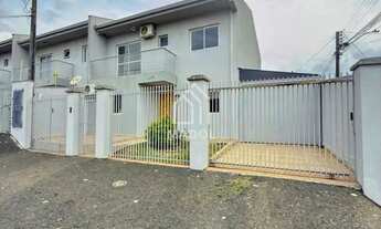 Imagem: Sobrado de Esquina à Venda no Bairro Órfãs