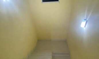 Imagem 4: Sobrado à venda em Barueri, Parque Ribeiro de Lima, com 2 suítes, com 220 m², Não Está Em