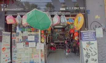 Imagem 3: VENDE-SE OU PASSA O PONTO LUGAR BEM LOCALIZADO