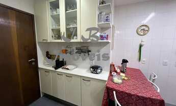 Imagem 7: 4 qtos na região mais valorizada da Tijuca. Área exclusivamente residencial. A 50 metros d