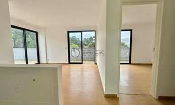 Imagem 7: Cobertura à venda com 2 quartos sendo 1 suíte, 150 m² na Várzea - Teresópolis/RJ