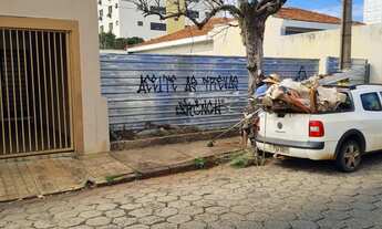 Imagem 2: Terreno no bairro do Carmo