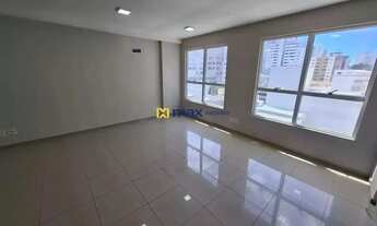 Imagem 4: Excelente Sala Comercial no Centro de Itajai, ao lado do Hospital Marieta, Clínicas