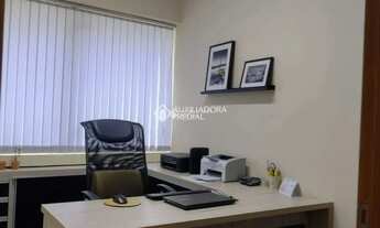 Imagem 2: Comercial no bairro Praia de Belas