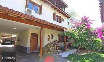 Imagem: Casa para Venda - 360m², 3 dormitórios