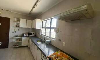 Imagem 7: Apartamento com sacada em andar alto - Edifício Maracaí