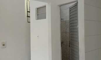 Imagem 5: Kitnet duplex Casa com 1 dormitório