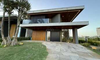 Imagem 2: Casa de alto padrão à venda com 05 suítes e piscina de concreto no condomínio Costa Serena