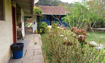 Imagem 4: Casa para venda possui 155 metros quadrados com 3 quartos em Granja Florestal - Teresópoli