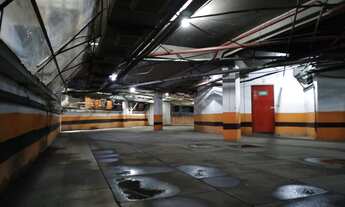 Imagem 6: Estacionamento em centro empresarial com alto fluxo de visitantes