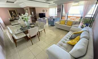 Imagem: EM SETUBAL / ANDAR ALTO / 4QTOS / 2 SUÍTES