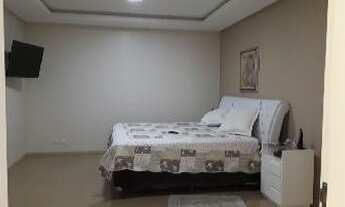 Imagem 2: Casa de condomínio sobrado para aluguel e venda possui 470 metros quadrados com 4 quartos