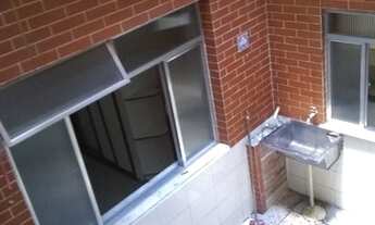 Imagem 6: Méier - Casa 4 Quartos 2 banheiros Garagem Vazia