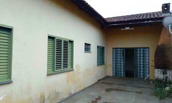 Imagem 2: Casa para venda possui 105 metros quadrados com 3 quartos em Jardim Adriana II - Londrina