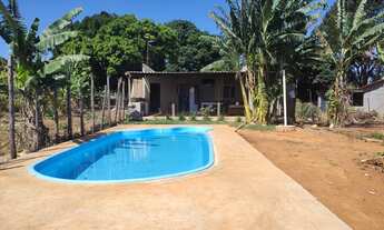 Imagem 2: Casa de condomínio para venda tem 400 metros quadrados com 3 quartos