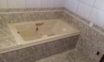 Imagem 4: Casa colonial no Condomínio Mansões Entre Lagos