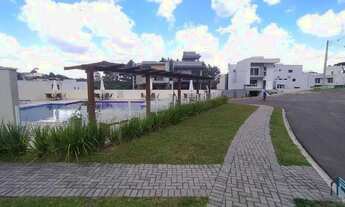 Imagem 3: Sobrado 04 quartos c/suítes, 05 vagas em em condomínio, Curitiba Pr