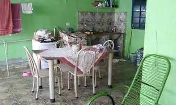 Imagem 2: VENDE SE OU TROCA ESTA CASA