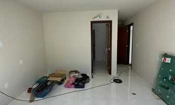 Imagem 7: Casa de condomínio para venda possui 280 metros quadrados com 4 quartos