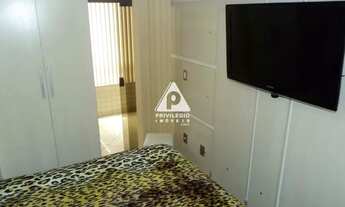 Imagem 7: Linda cobertura com vista panorâmica toda decorada