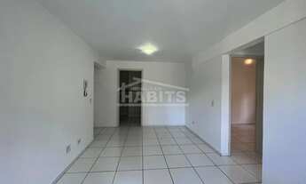 Imagem 2: APARTAMENTO com 2 dormitórios para alugar com 69.6m² por R$ 1.300,00 no bairro Água Verde