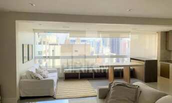 Imagem 3: Itaim Bibi - Excelente apto, reformado, ensolarado, arejado, andar alto, três vagas demarc