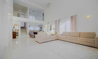 Imagem 4: Casa alto padrão em condomínio fechado