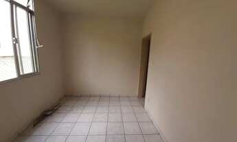 Imagem 4: Apartamento de 2 quartos todo reformado próximo ao clube dos Sargentos em Cascadura