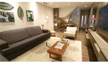 Imagem: Casa com 3 Dormitorio(s) localizado(a) no