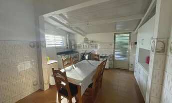 Imagem 3: Linda Casa Térrea - 3 drm sendo 1 suíte, quintal grande, 4 vaga de garagem e excelente loc