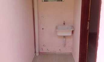 Imagem 3: Alugo kitnet no tude Bastos 700