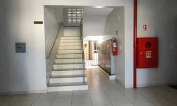 Imagem 5: Cond. Jardim Espanha. 2 quartos, Ar condicionados, Armários na cozinha/ quarto principal