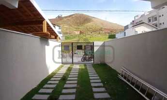 Imagem 4: )(- Linda casa nova com 3 quartos terraço quintal gramado e duas vagas em bairro Recanto